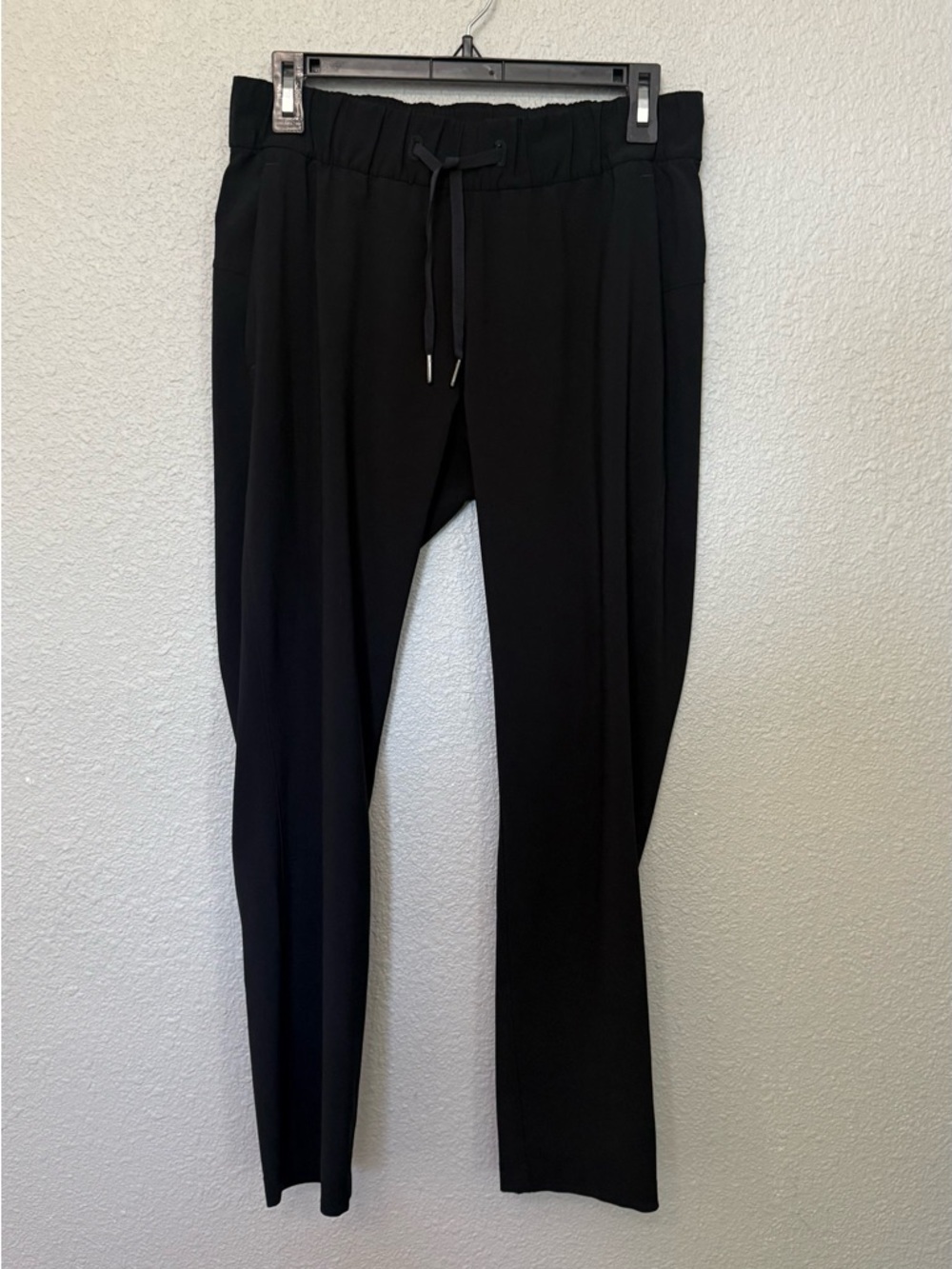 Lululemon | On the Fly Workout Pants | Black | Size 8 - Picture 4 of 6